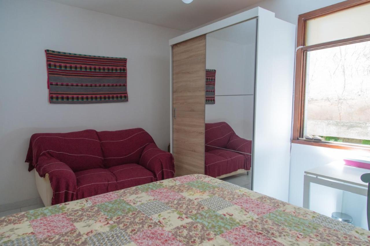 Casa Compartilhada Mi e Dé Appartamento Salvador Esterno foto